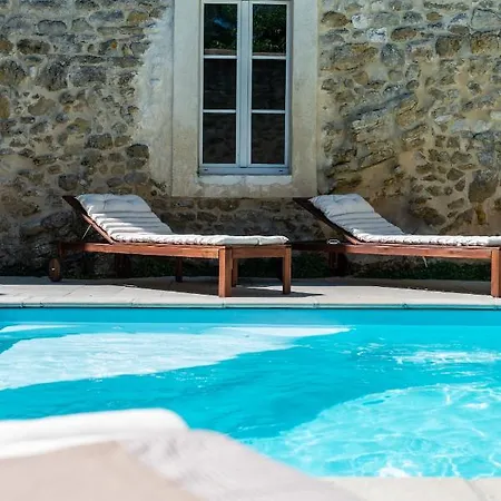 La Maison De Livia, Gite, Et Table D'hotes, Entre Uzes Et Nimes