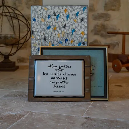 Maison d'hôtes La Maison De Livia, Et Table D'hôtes Sauzet (Gard)